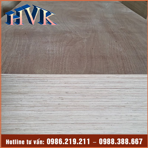Ván ép mặt Okoume